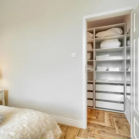 Munn 9 Apartment